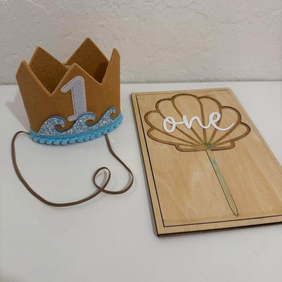 First Birthday Ocean Wave Crown & Seashell Cake Topper - Picture 1 of 3
